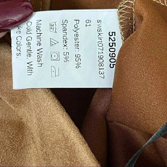 Shein faux suede mini skirt‎ xs - Picture 3 of 5